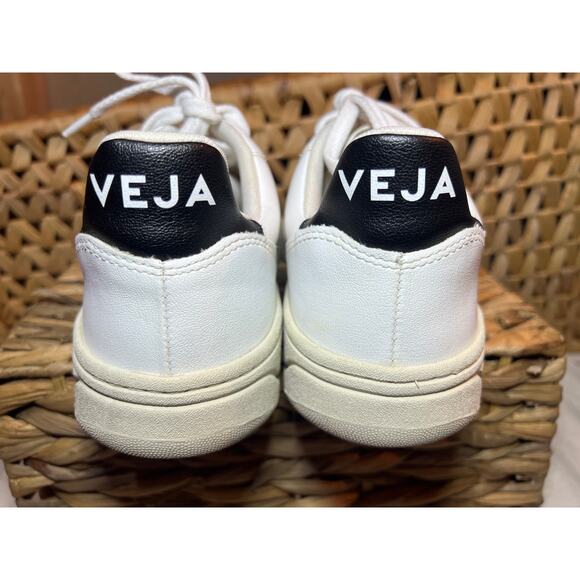 Veja V-10 CWL WHITE BLACK - Picture 3 of 6